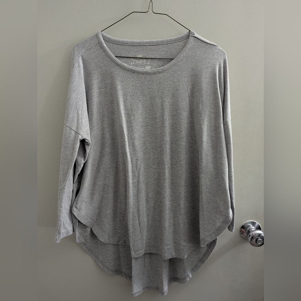 Gray Large Women's Top Casual Layer Fall Winter Soft Cozy EUC